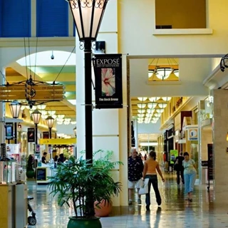 PB020 - Custom Boulevard Banner for Retail